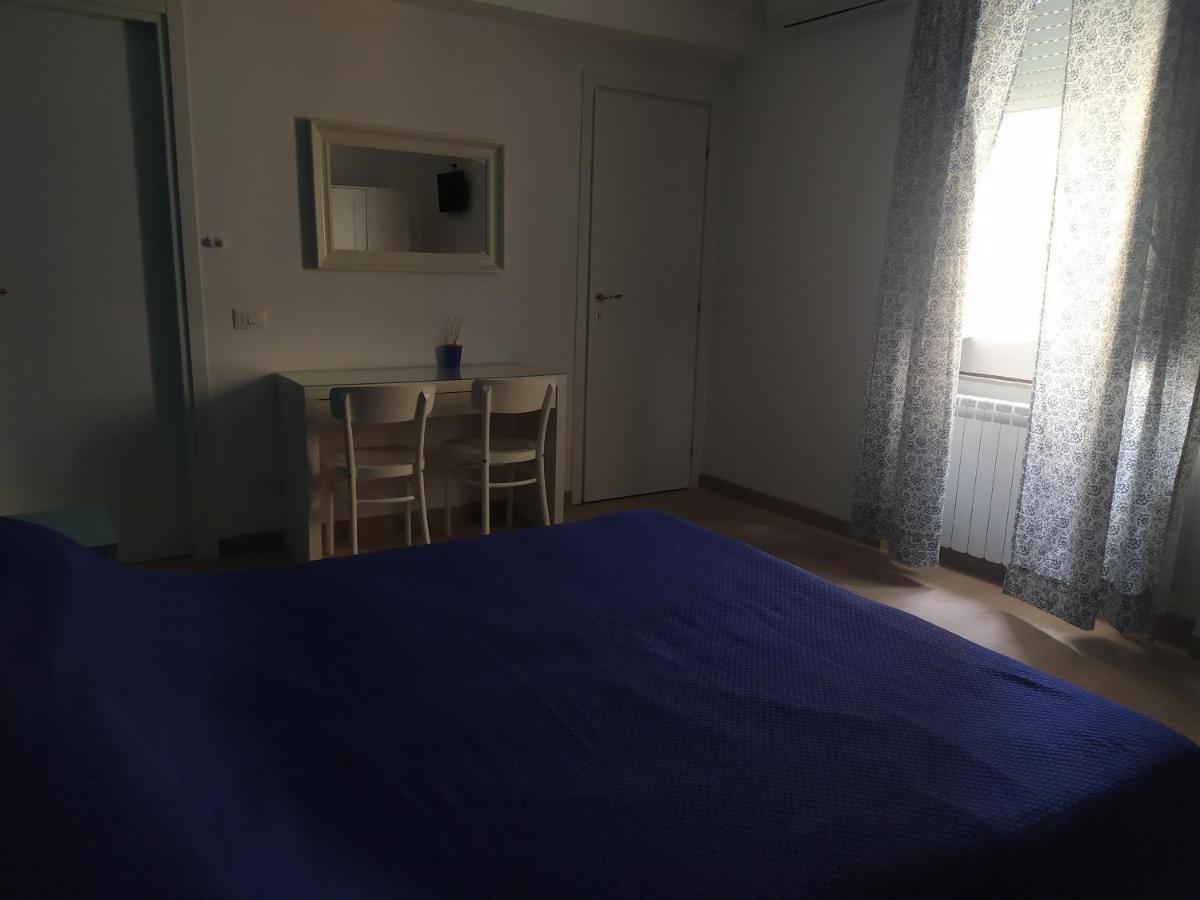 Barnet House Lamezia Appartement Lamezia Terme Buitenkant foto