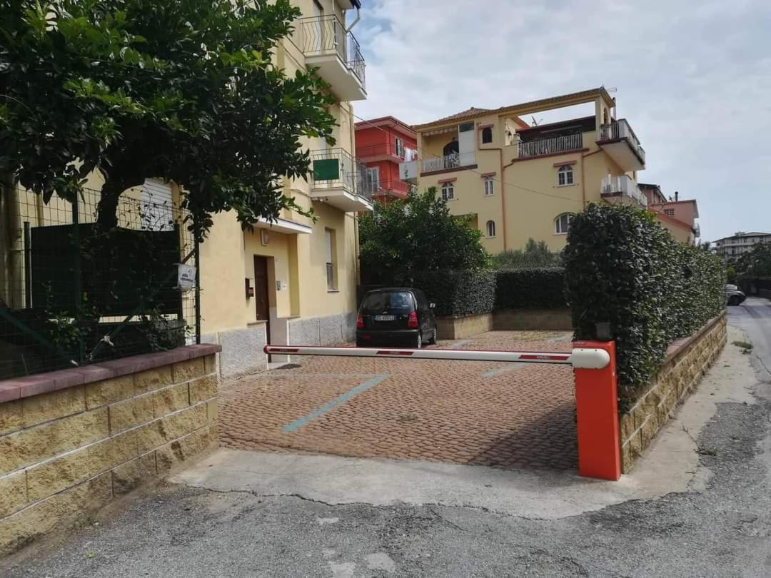 Barnet House Lamezia Appartement Lamezia Terme Buitenkant foto
