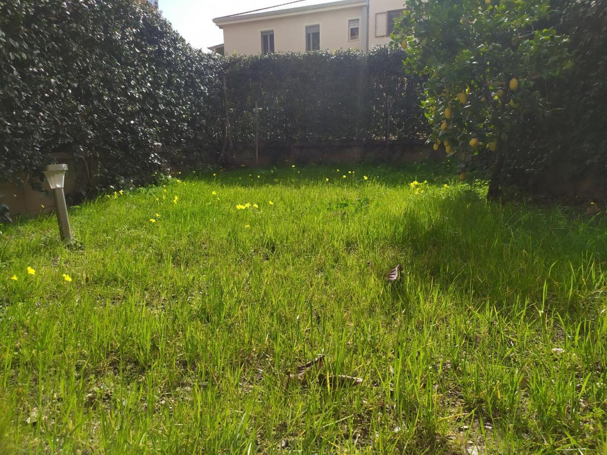 Barnet House Lamezia Appartement Lamezia Terme Buitenkant foto